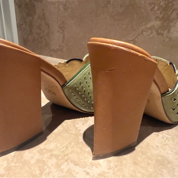 Katy Perry Collections Green and Red Mules with Floral Cutouts - Picture 5 of 9